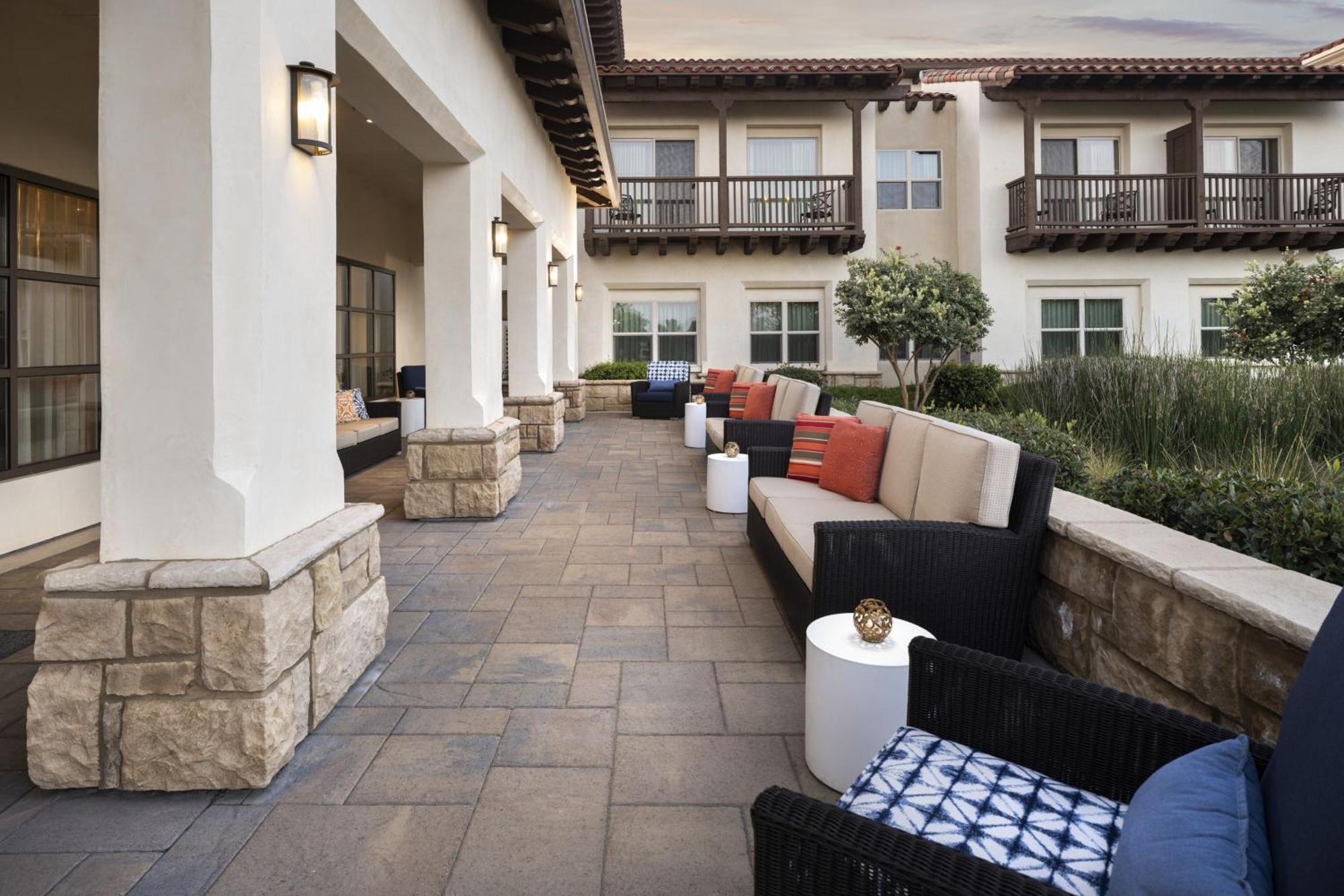 Residence Inn By Marriott Santa Barbara Goleta Eksteriør bilde